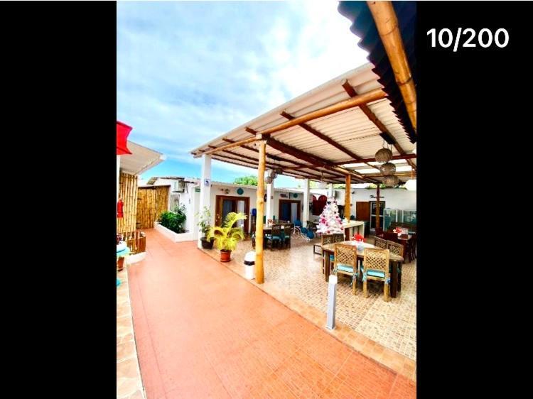 Zurisadai Hotel Puerto Ayora  Exterior foto