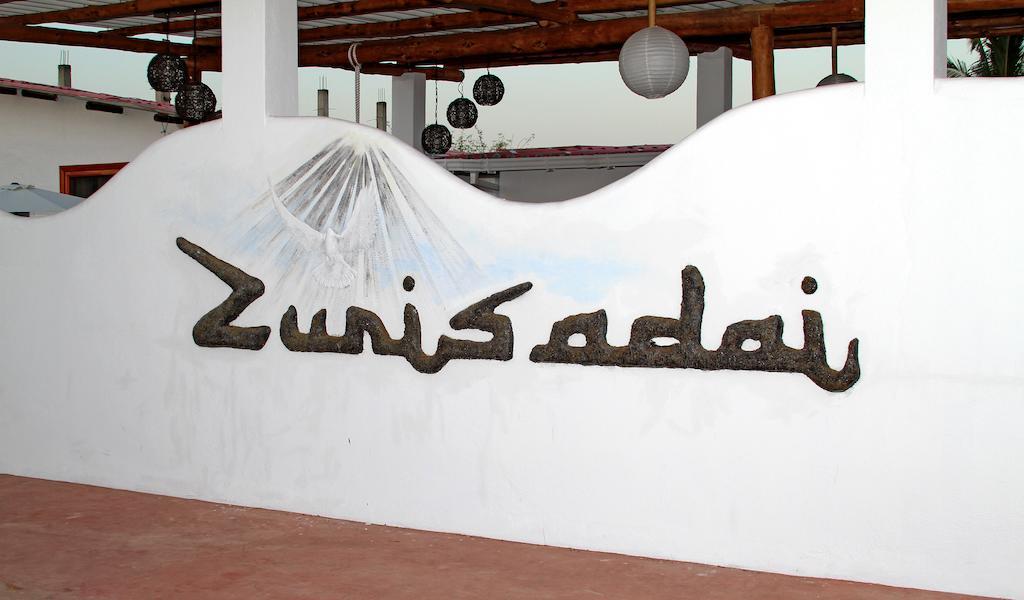 Zurisadai Hotel Puerto Ayora  Exterior foto