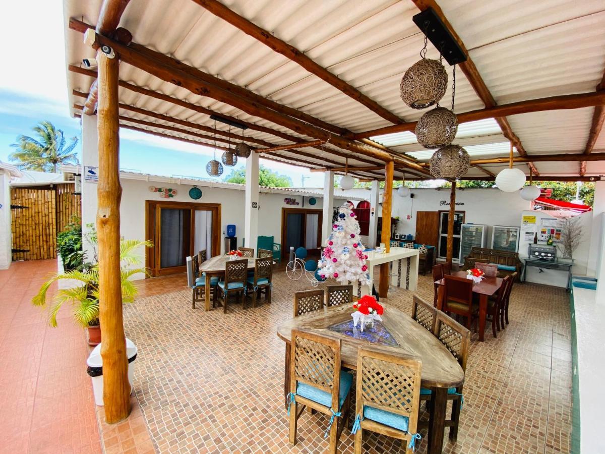 Zurisadai Hotel Puerto Ayora  Exterior foto